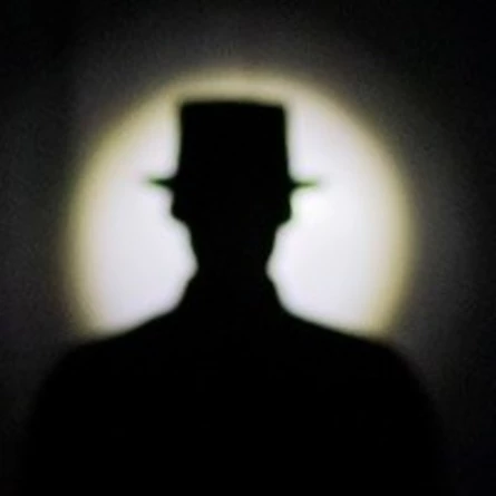 Интерактивный шоу-спектакль "В тени иллюзий"