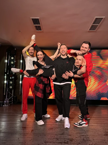 14 МАЯ | ИМПРОВИЗАЦИЯ КОМАНДЫ «ВОСПИТАННЫЕ»