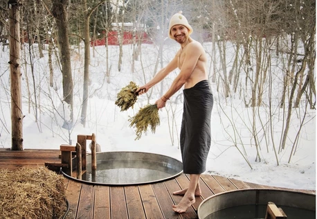 Трансформационная соломенная баня в йога центре яРадОм