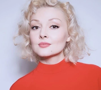 Творческий вечер Юлии Латышевой «Я люблю тебя и небо»