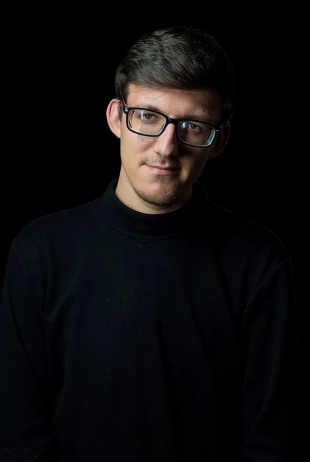 8 НОЯБРЯ | ДЕНИС ГВОЗДЕВ