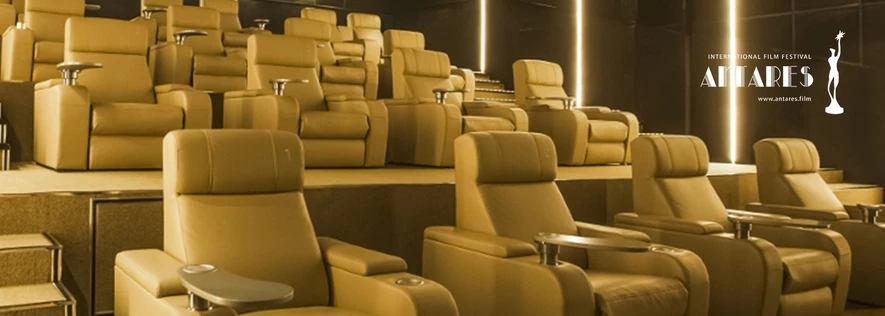 Просмотр конкурсной программы короткометражных игровых фильмов. День 1.