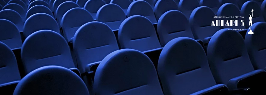 Просмотр конкурсной программы документальных фильмов. День 4.