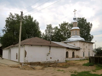 Храм путешественник. Из центра на окраину