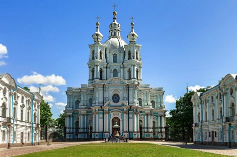 Пешеходная экскурсия "Смольный собор" со Светланой 8-10 лет