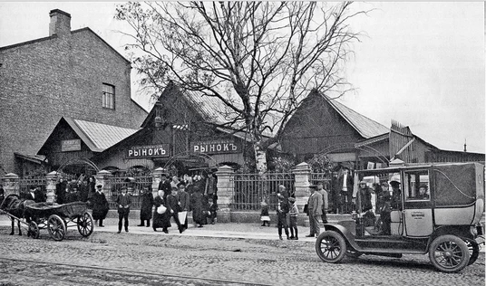 Пешеходная экскурсия «Один день в 1913 году» с Татьяной 11+
