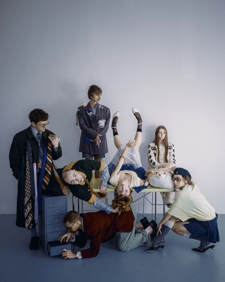 Пластический спектакль ://репетиция/точка/запятая/любовь