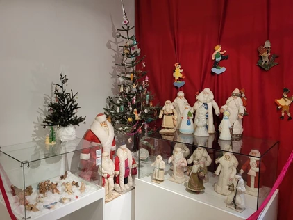 Праздничная экскурсия с МК по росписи деревянной игрушки в Санкт-Петербургском музее игрушки 7-10