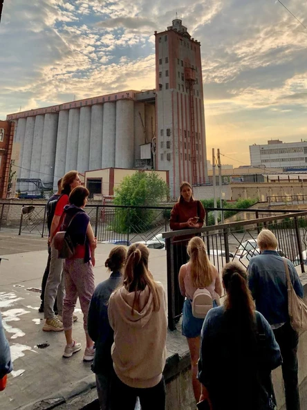 Экскурсия по поселку Мелькомбинат с Юлией Семейкиной