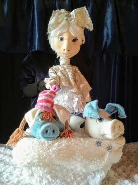 «Снежная Тетушка и её поросята» (копия)