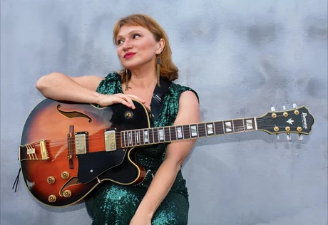 Португальское Рождество — Elena Dia (Португалия), Антон Дерябин