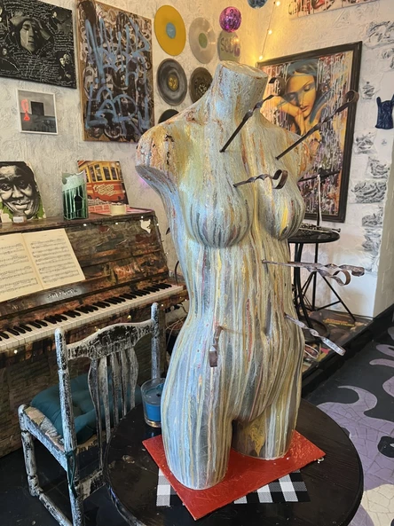 Галерея современного искусства "Балаган"