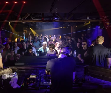 ВСПОМНИТЬ ВСЁ / НУЛЕВЫЕ / ZZI PEOPLE