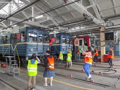 Экскурсия в электродепо "Автово" Петербургского метрополитена 9+