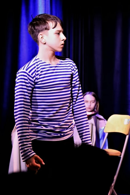 "Бывают же истории"