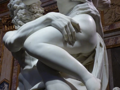 Запретный плод искусства: чувственность, власть и бунт