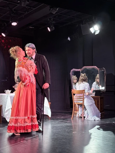 Спектакль «Не всё коту масленица»