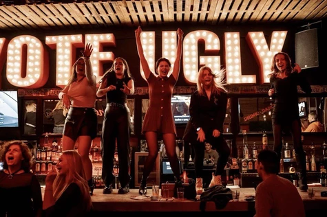 Музыкальное Лото Драйв в баре Гадкий Койот