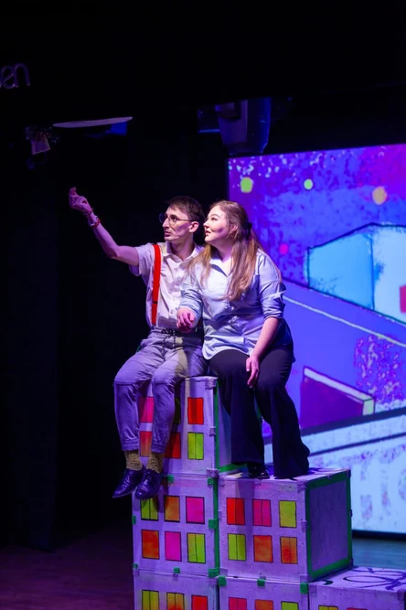 "Я танцую как дебил"