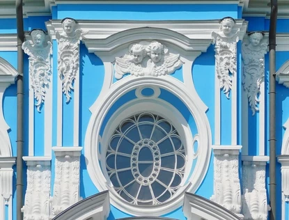 Пешеходная экскурсия "Смольный собор" с Ириной 8-12 лет