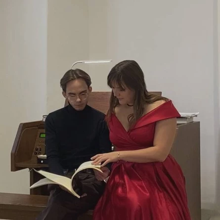 орган и голос