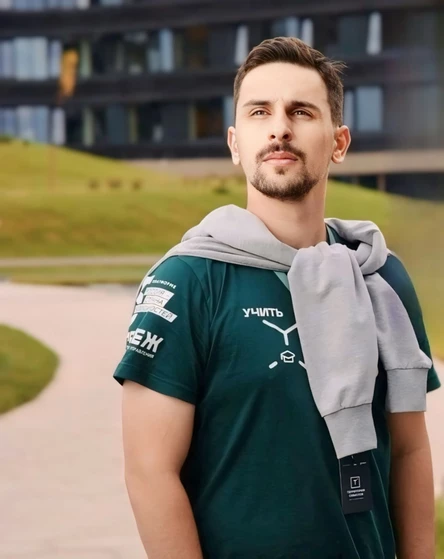 БРЯНСК: Глеб Игнатьичев - "Растения-инноагенты: кто они и зачем пришли?"