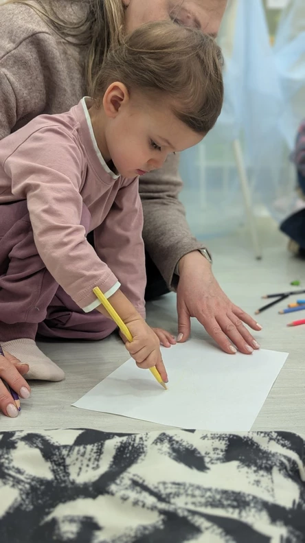 Школа Сказочников "Вместе с мамой" 1+