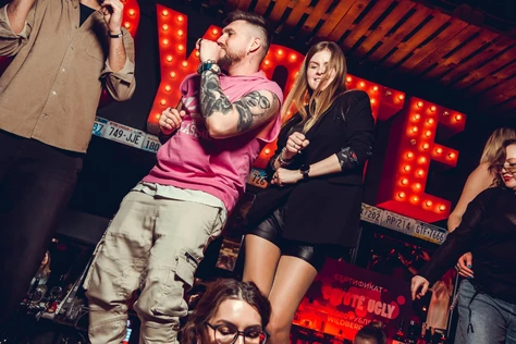 Музыкальное Лото Драйв в баре Гадкий Койот