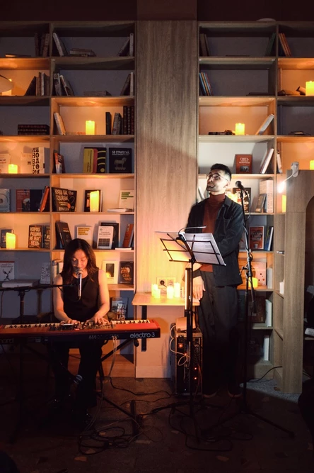 Стихотерапия при свечах