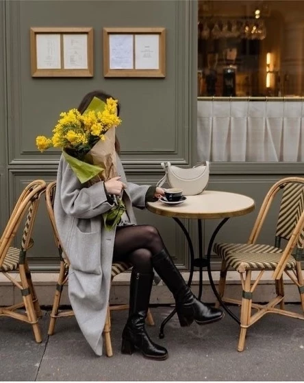 Лекция «Ольфакторная весна: дыхание первоцветов»