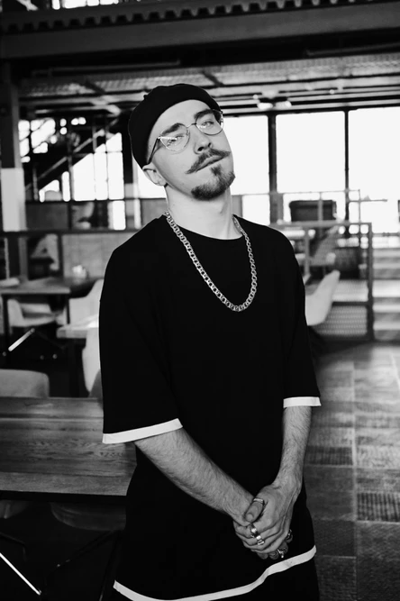 БРЯНСК: Антон Федотов - Властелин Колец в реальной жизни