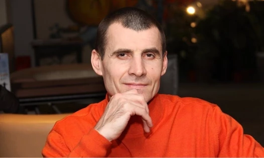 "Cекреты счастья в мире кризисов." Семинар Владимира Слепцова (Омск).
