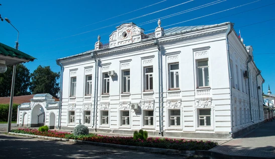 Белые ночи над Устюгом. Тени людей и эпох.