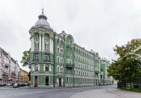 Экскурсия по Петроградке с Марией на АНГЛ. языке 12+