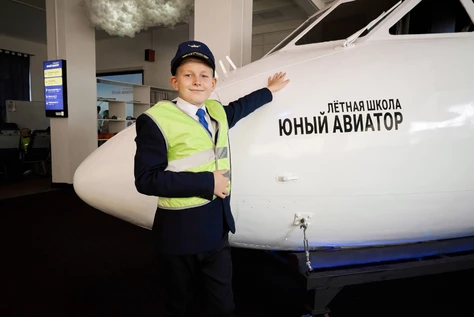 АБОНЕМЕНТ «Мир профессий» 11-14 лет 2026-2027 - Экскурсия по закулисью Кукольного Театра сказки