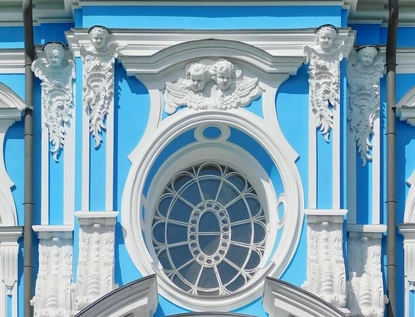 Пешеходная экскурсия "Смольный собор" со Светланой 10+