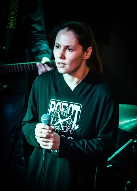 Юлия Теуникова, акустика.