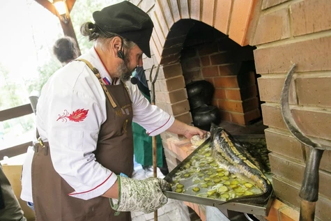 Кулинарный мастер-класс «Многослойные вкусы: пироги, калья и фаршированный сазан»