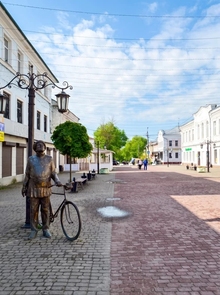 Экскурсия по улице Облупской (Театральной)