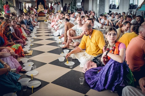 Недільний фестиваль 8 серпня